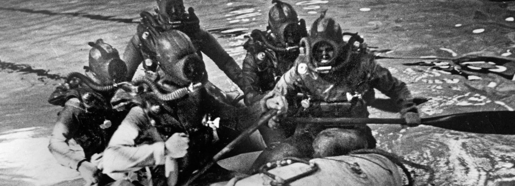 The Unsung Heroes of D-Day: The Frogmen Who Paved the Way for&nbsp;Victory
